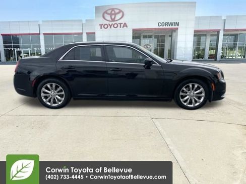 Used 2016 Chrysler 300 Limited AWD/4WD image 6