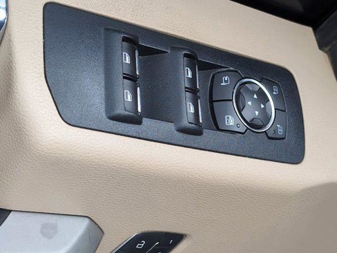 Used 2018 Ford F150 Lariat AWD/4WD image 13