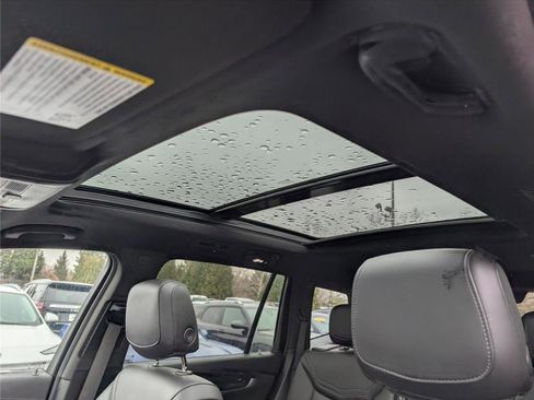 Used 2022 Cadillac XT6 Premium Luxury image 33