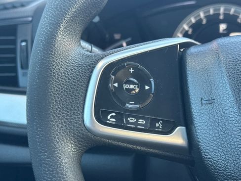 Used 2017 Honda CR-V LX image 25