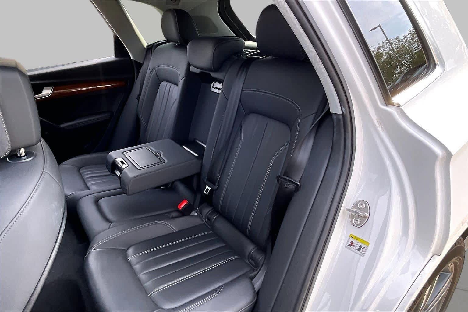 Used 2023 Audi Q5 2.0T Premium Plus AWD/4WD image 21