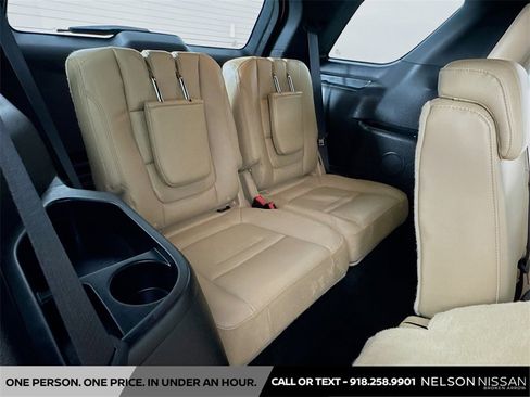 Used 2017 Ford Explorer XLT w/ Equipment Group 202A image 27