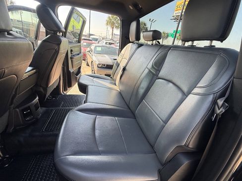 Used 2022 RAM 3500 Tradesman w/ Chrome Appearance Group image 16