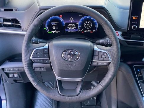 New 2026 Toyota Sienna Limited image 16