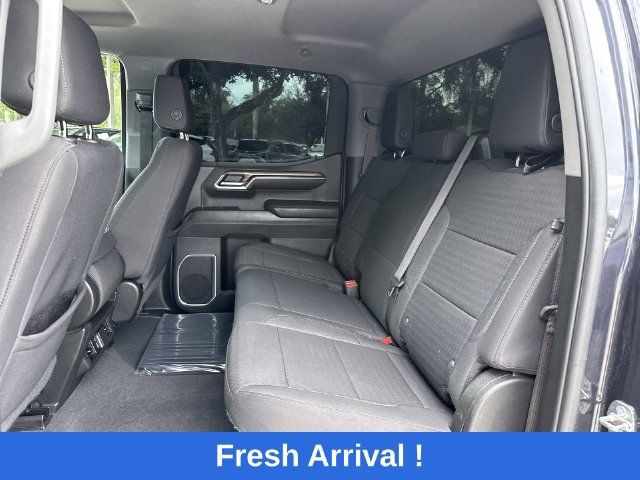 Used 2023 Chevrolet Silverado 1500 RST w/ Z71 Off-Road Package AWD/4WD image 27