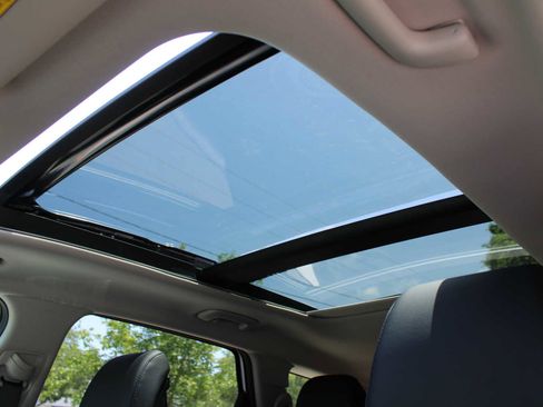 New 2024 Kia Sportage SX image 78