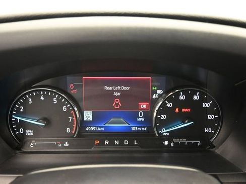 Used 2023 Ford Explorer Limited w/ Equipment Group 301A AWD/4WD image 19