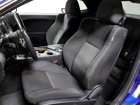 Used 2019 Dodge Challenger GT w/ Cold Weather Group AWD/4WD image 33