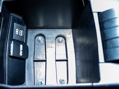 Used 2023 Toyota Corolla SE image 18