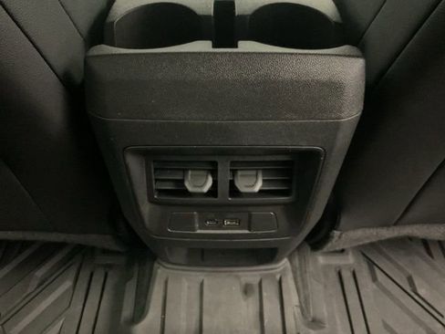 Certified 2024 Chevrolet Colorado Z71 w/ Z71 Convenience Package 2 image 31