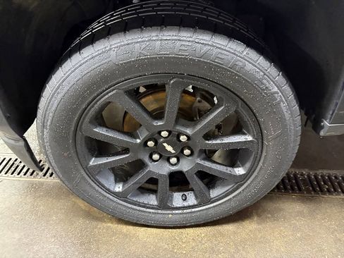 Used 2019 Chevrolet Colorado LT w/ Colorado RST Special Edition image 20