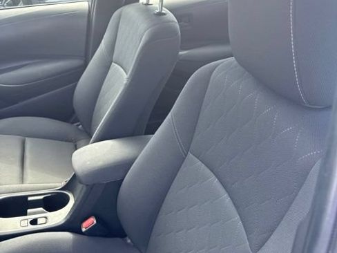 Used 2024 Toyota Corolla LE FWD image 6