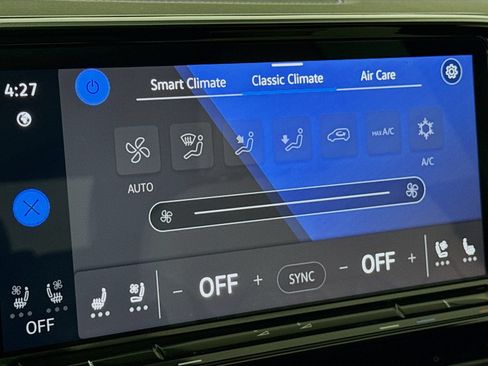 Certified 2024 Volkswagen Atlas Cross Sport SEL Premium R-Line AWD/4WD image 21