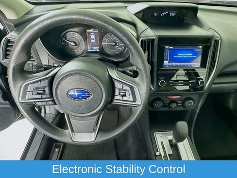 Used 2017 Subaru Impreza 2.0i Premium image 13