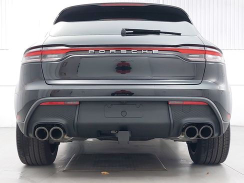 Used 2026 Porsche Macan image 6