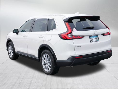 Certified 2026 Honda CR-V EX image 5
