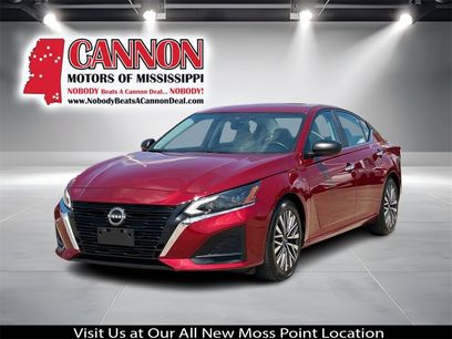 Used 2024 Nissan Altima 2.5 SV
