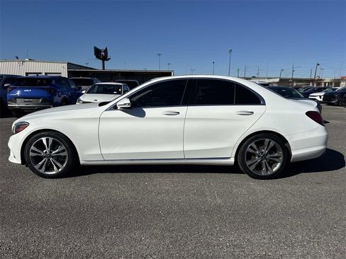 Used 2019 Mercedes-Benz C 300 Sedan image 8