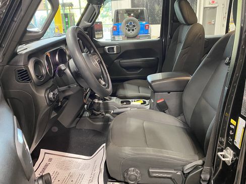 Certified 2022 Jeep Wrangler Unlimited Sport image 12