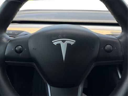 Used 2019 Tesla Model 3 Long Range AWD/4WD image 22