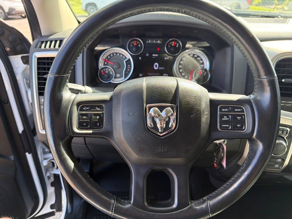 Used 2016 RAM 1500 Big Horn AWD/4WD image 13
