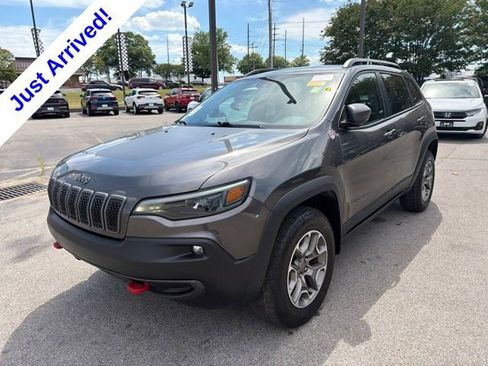 Used 2021 Jeep Cherokee Trailhawk w/ Premium Leather Package AWD/4WD image 7