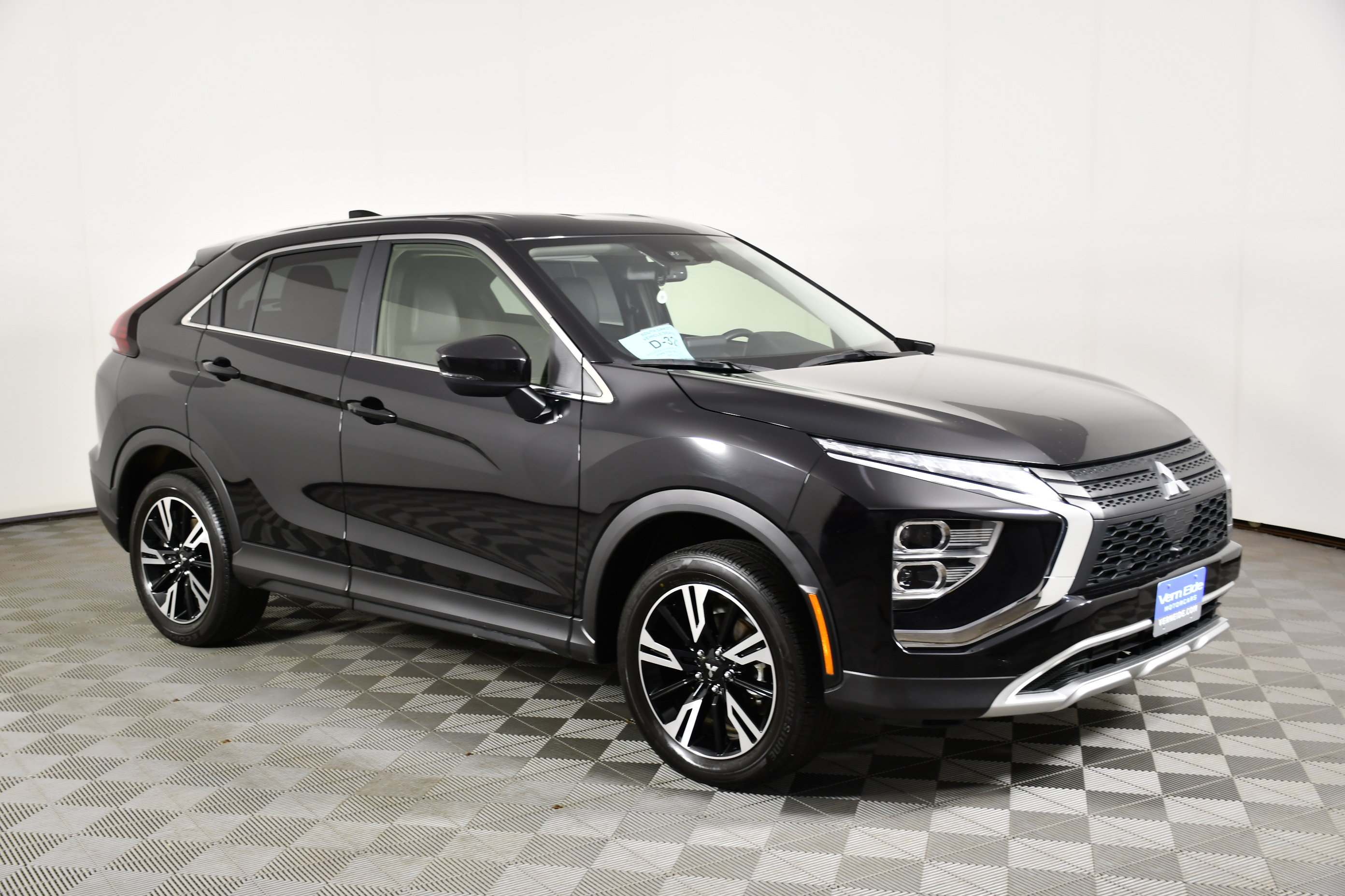 Used 2025 Mitsubishi Eclipse Cross SE AWD/4WD image 4