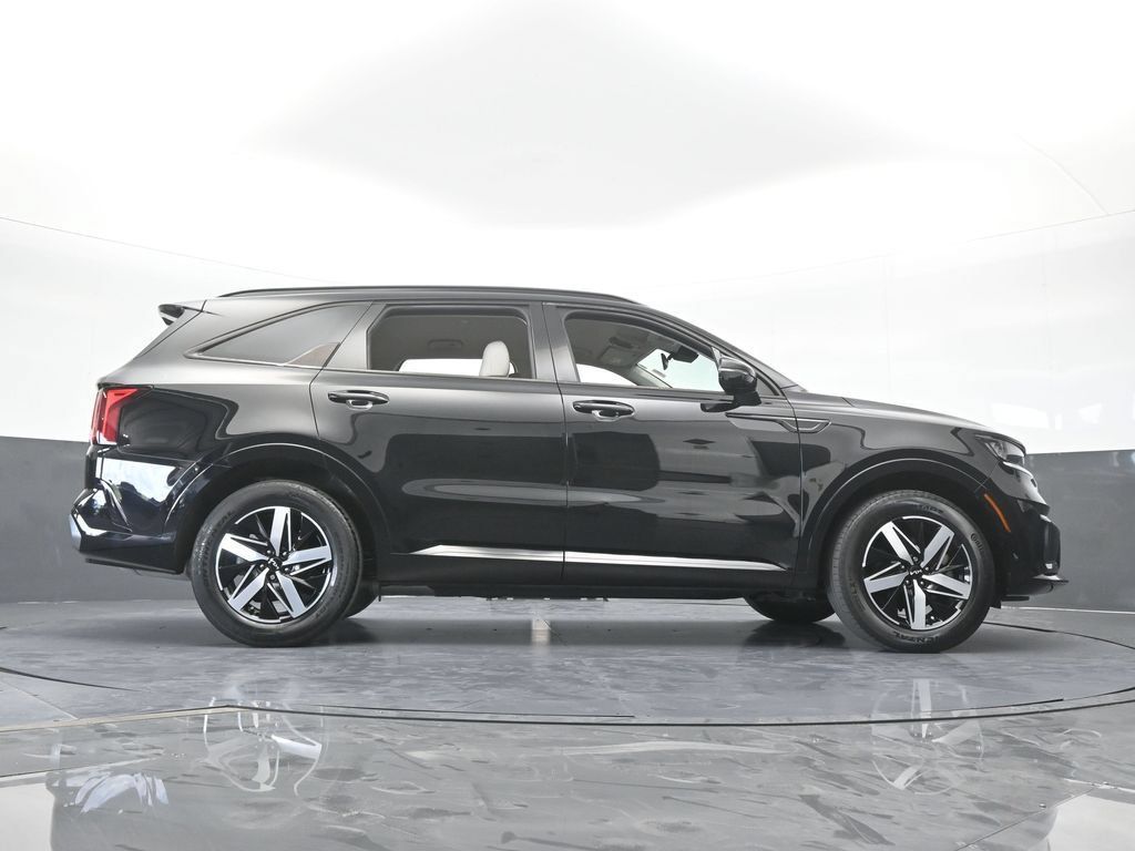 Used 2023 Kia Sorento S FWD image 68