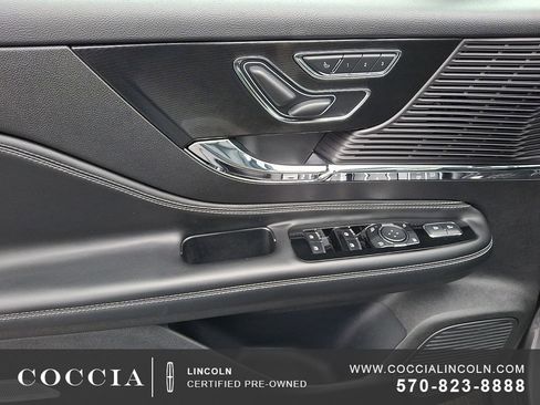 Certified 2022 Lincoln Corsair Reserve w/ Equipment Group 201A AWD/4WD image 12