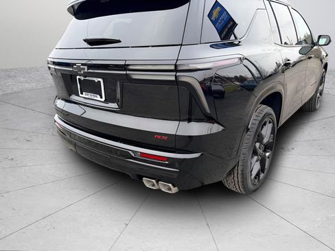 New 2026 Chevrolet Traverse RS w/ LPO, Floor Liner Package image 7