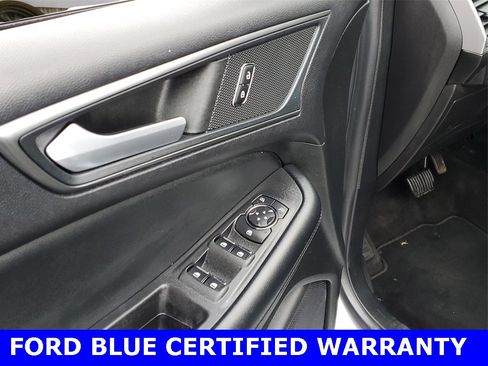 Certified 2022 Ford Edge SE w/ Black Appearance Package image 15