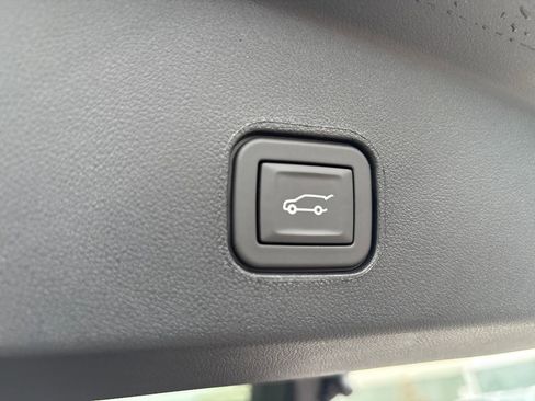 New 2025 Cadillac Lyriq Premium Luxury image 50