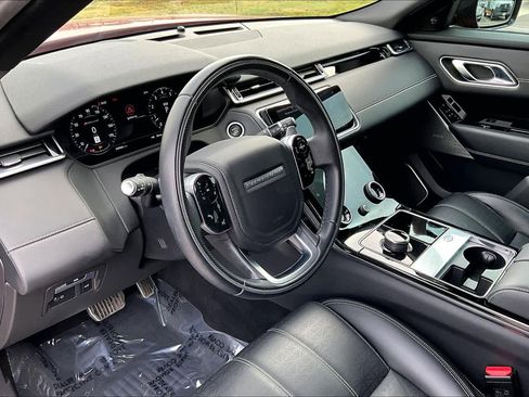 Used 2020 Land Rover Range Rover Velar R-Dynamic HSE image 18