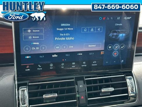 Used 2022 Lincoln Navigator Reserve image 27