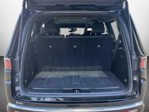 Certified 2024 Jeep Wagoneer Series II AWD/4WD image 25