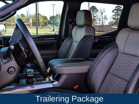 Used 2024 Chevrolet Silverado 1500 ZR2 w/ Technology Package image 5