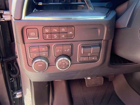 New 2026 Chevrolet Tahoe Premier w/ Sun And Tow Package image 21