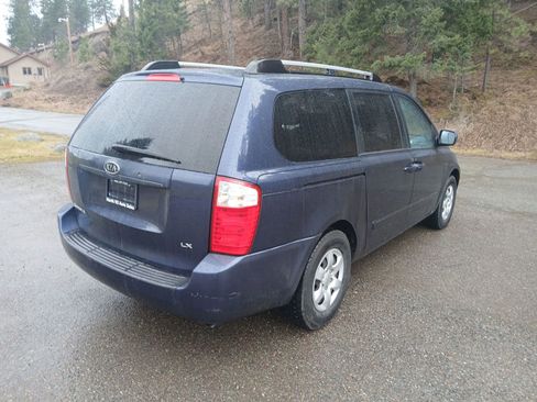 Used 2006 Kia Sedona LX image 4