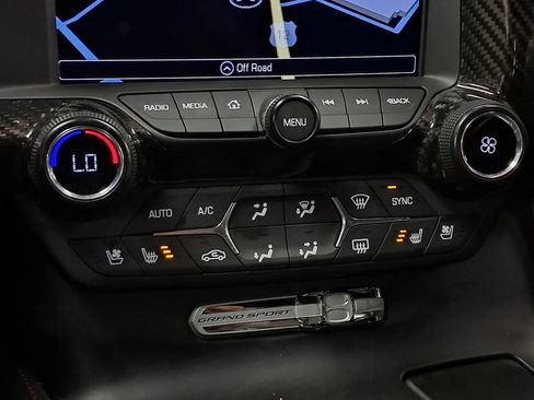 Used 2019 Chevrolet Corvette Grand Sport RWD image 33