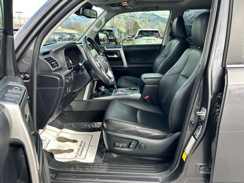 Used 2023 Toyota 4Runner Limited image 11