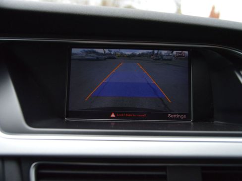 Used 2016 Audi A4 2.0T Premium image 17