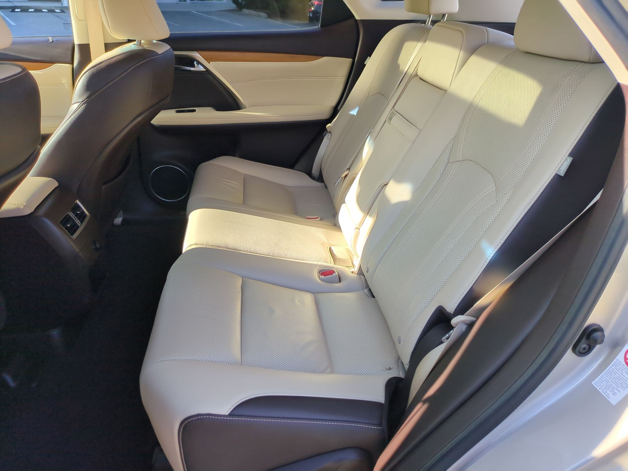 Used 2017 Lexus RX 350 AWD w/ Premium Package image 30