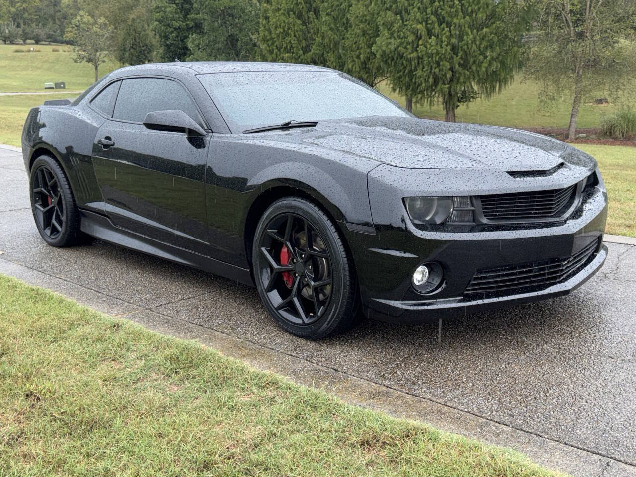 Used 2010 Chevrolet Camaro SS RWD image 16