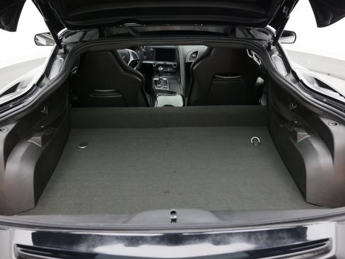 Used 2015 Chevrolet Corvette Stingray Coupe w/ Battery Protection Package RWD image 27