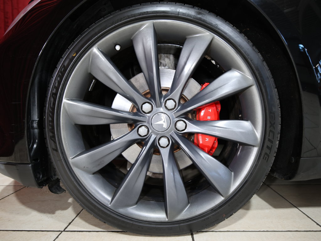 Used 2014 Tesla Model S P85 RWD image 6
