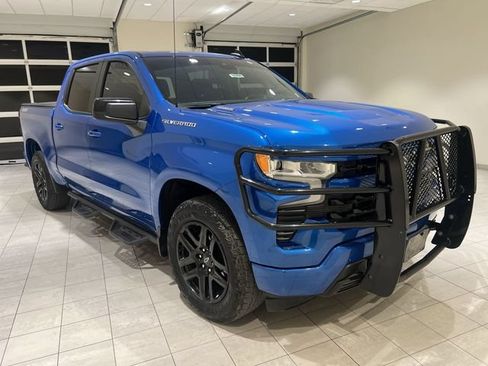 Used 2023 Chevrolet Silverado 1500 RST AWD/4WD image 7