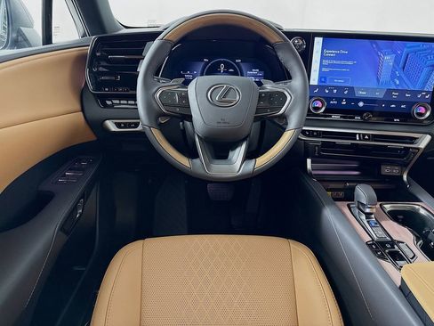 New 2026 Lexus RX 350h AWD/4WD image 19
