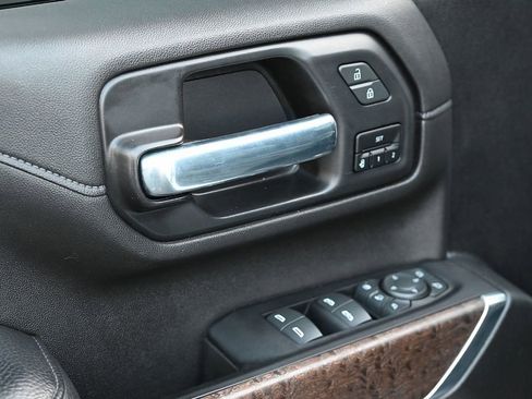 Used 2022 GMC Sierra 2500 Denali w/ Denali Ultimate Package image 19