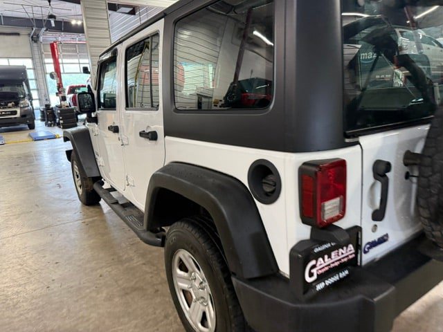 Used 2016 Jeep Wrangler Unlimited Sport AWD/4WD image 31