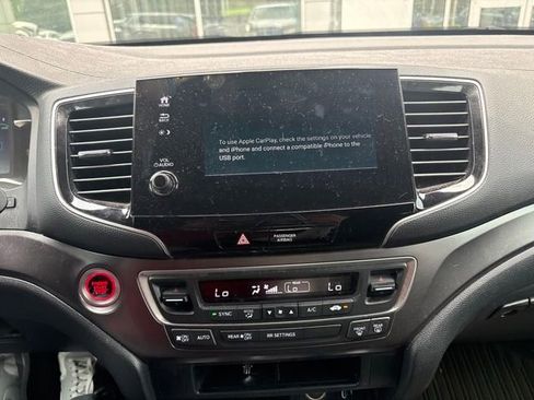Used 2021 Honda Passport Sport image 12